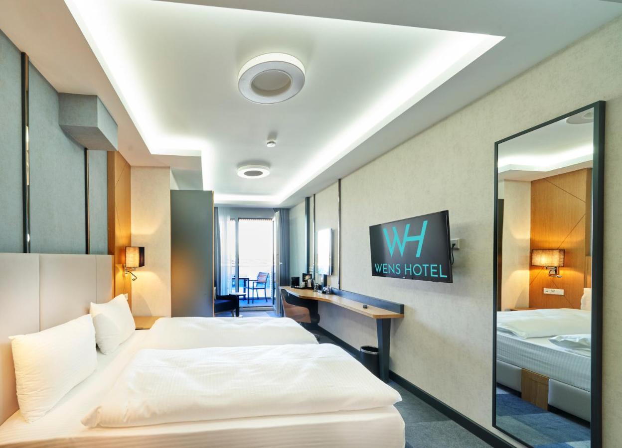 Wens Hotel Mainz Exteriör bild
